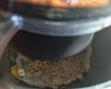 Foto langkah ke 2 dari resep Donat Kopi Toffieco dan Nescaffe.