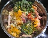 Hình bước làm 2 của món Canh gà xứ Nghệ