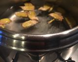 Foto del passaggio 1 della ricetta Pasta ai carciofi della nonna Diva