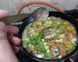 A picture of step 3 of Mix vegetable soup.