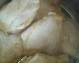 Foto del paso 1 de la receta: Pollo al vapor con ensalada fresca y arroz