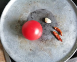 Foto del paso 1 de la receta: Chilaquiles rojos, con o sin pollo