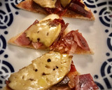 Foto del paso 4 de la receta: Tostas de jamón ibérico con foie