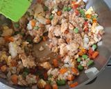Foto del paso 5 de la receta: Arroz frito con pollo