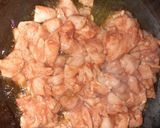 A picture of step 3 of Chicken quesadilla with fajita sauce.