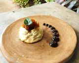 Foto del paso 4 de la receta: Pavlova de 🥥coco y compota de piña🍍 con piloncillo