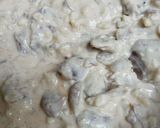 A picture of step 4 of Mashed Potato Salad with Hamburgers.