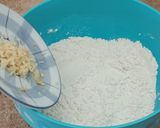 عکس مرحله 1 از دستور کراکر پنیری فلفلی