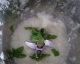 A picture of step 2 of Musk melon shake.