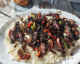 Foto del paso 6 de la receta: Chipirones en su tinta con arroz