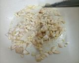Foto del paso 2 de la receta: Langostinos con salsa de tomate y pimientos