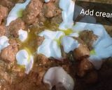 A picture of step 6 of White karahi #Ramadankityari.