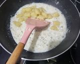 Foto langkah ke 3 dari resep Gnocchi Cheese Bolognese.