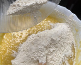 Foto del paso 3 de la receta: Torta casera sin levadura
