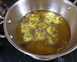 A picture of step 2 of Methi Gota and Patri Bhajiya.
