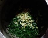 A picture of step 3 of Sarso palak ka saag.