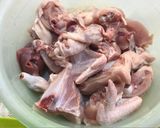 Foto langkah ke 1 dari resep Ayam Ungkep Susu.