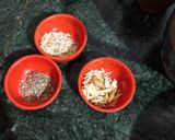 A picture of step 5 of Rasili boondi.