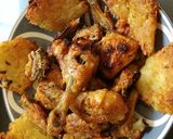 Foto del paso 7 de la receta: Pollo rustido con patatas crujientes