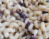 Foto del passaggio 4 della ricetta #433 Riccioli (o cellentani) con radicchio, ricotta e noci 🥬🥜