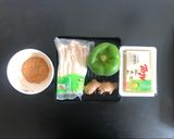 Hình bước làm 1 của món Nấm hải sản xốt bơ đậu phộng | Món chay đơn giản