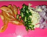 Foto langkah ke 1 dari resep Tongkol Suwir Cabe Hijau.
