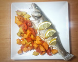 Foto del paso 6 de la receta: Lubina al horno con batata