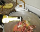 Foto del paso 4 de la receta: 😻 osobuco a la sidra!!!🍾🍾