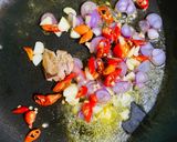 Foto langkah ke 4 dari resep Tumis Tauge Tahu.