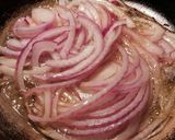 Foto del paso 5 de la receta Tortillas de patatas con berenjenas y cebolla roja