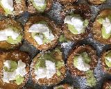 Foto del paso 4 de la receta: Bocaditos de berenjena con pesto y queso de cabra