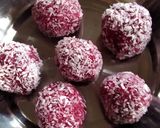 બીટ ના લાડુ (Beet Ladoo Recipe In Gujarati) રેસીપી સ્ટેપ3ફોટો