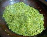Foto del paso 6 de la receta: Albóndigas de pollo en salsa reducida de calabacines al curry