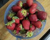 Strawberry milkshake recipe step 1 photo