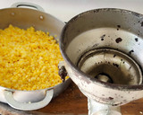 Foto del paso 2 de la receta: Torrejitas de maíz nuevo