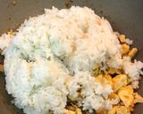 Foto langkah ke 5 dari resep Nasi goreng kecap.