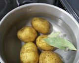 Foto del paso 1 de la receta Patatas rellenas de carne