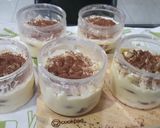 Foto langkah ke 8 dari resep Tiramisu in a jar.