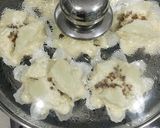 Foto langkah ke 6 dari resep Bolu Kukus Isi Daging.