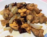 รูปขั้นตอนการทำที่ 6 ของ ไก่ผัดเม็ดมะม่วง