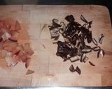 A picture of step 2 of Plum Dates Raisins laddoo.