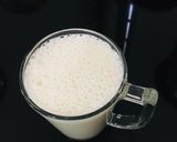 બનાના મિલ્કશેક (Banana Milkshake Recipe In Gujarati) રેસીપી સ્ટેપ3ફોટો