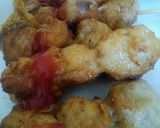 Foto langkah ke 3 dari resep Sate bakso ikan balut telur.