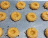 Foto langkah ke 2 dari resep Choco Thumbprint Cookies.