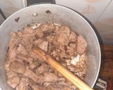 A picture of step 2 of Maini fry.