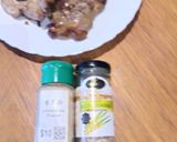 A picture of step 1 of Lemon Grass Pork Chops.