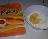 Foto langkah ke 1 dari resep Pencake simple dan mudah dg tepung haan pencake.