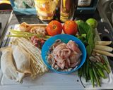 รูปขั้นตอนการทำที่ 1 ของ ต้มยำหมูสันคอสไลซ์​น้ำใส​ (คีโต)​