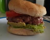 Foto del paso 6 de la receta: Hamburguesa de ternera con aguacate y salsa de miel y mostaza