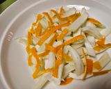 Foto del passaggio 6 della ricetta Insalata di cachi, rucola e finocchi